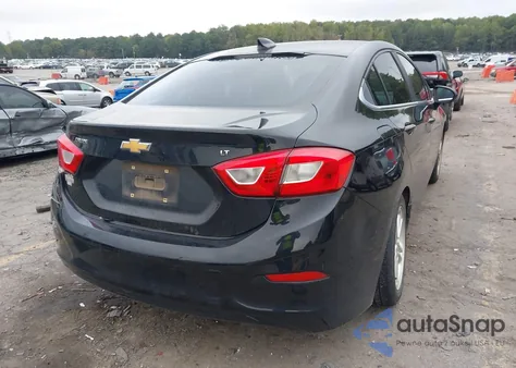 2018 Chevrolet Cruze Lt Auto from USA, damaged, VIN 1G1BE5SM1J7195311